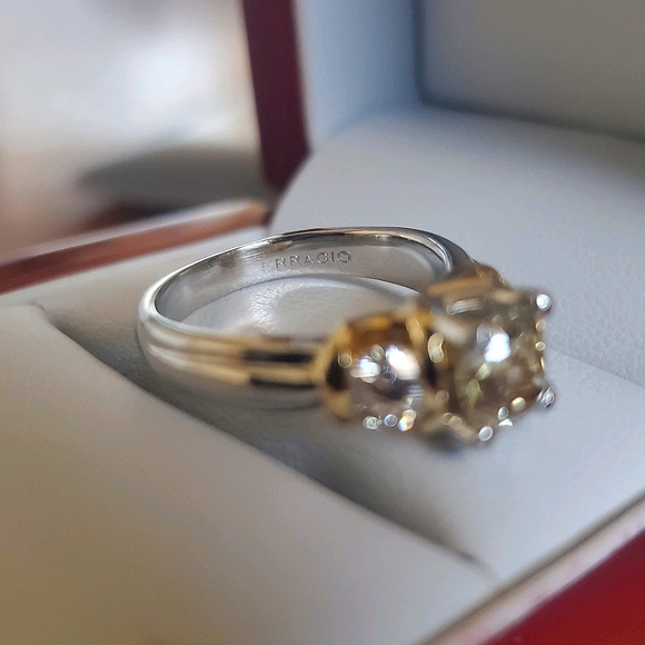 Verragio fancy yellow diamond ring 1.53 tcw - Picture 7 of 12